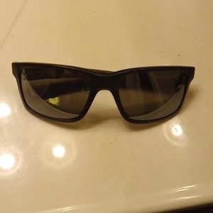 OAKLEY mainlink prizm p sunglasses🕶 😎.black on black.